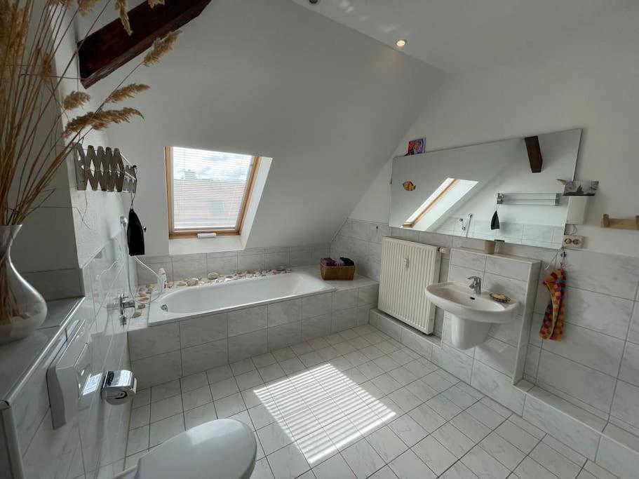 Apartamento 105Qm-3-Raum, Zentral, Ruhig, Gemuetlich Leipzig Exterior foto
